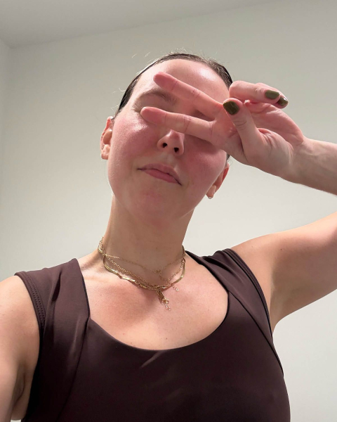 sarah kinonen wearing the Forme Power Bra